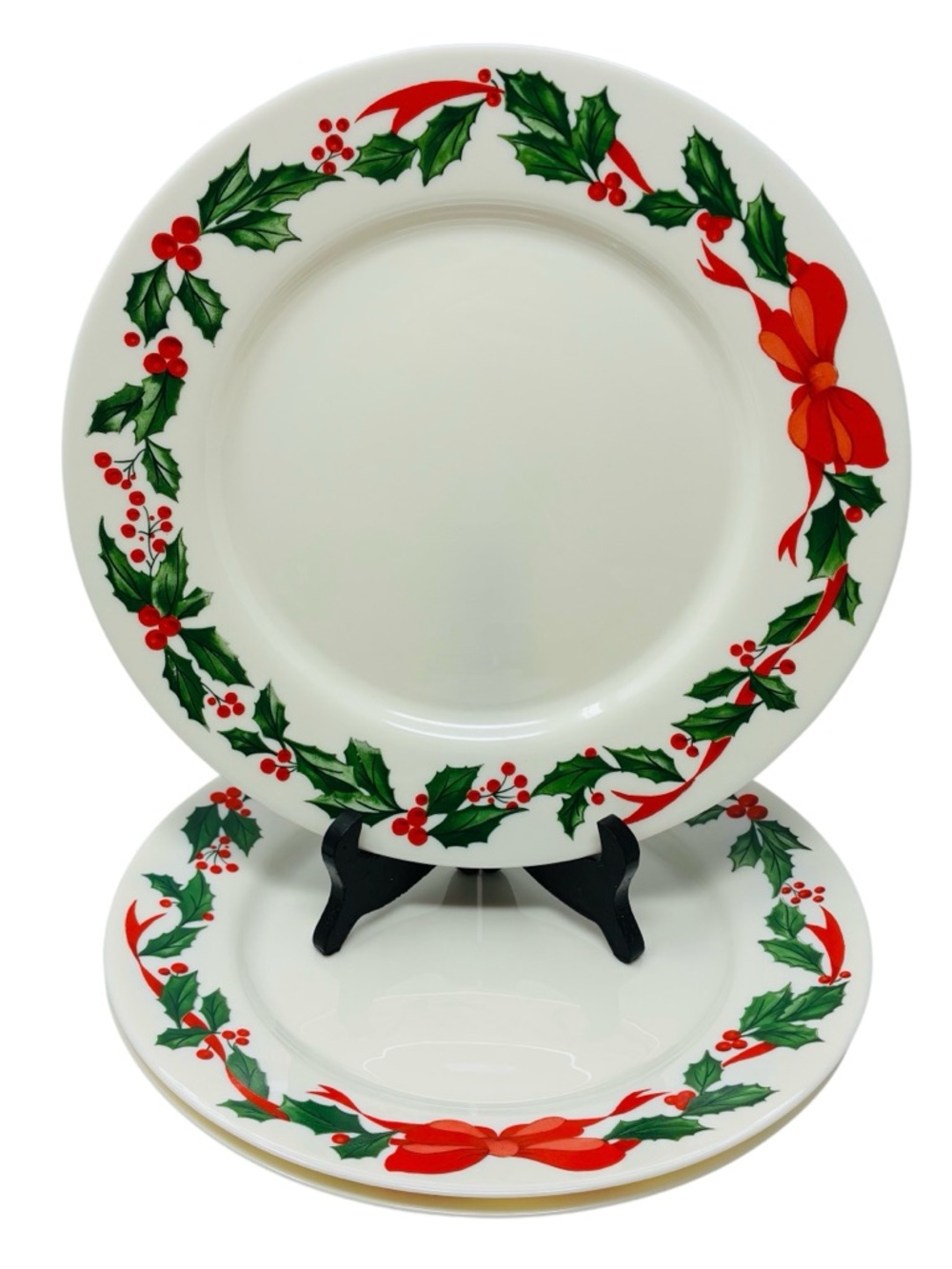 Arcopal Opal Glass Holly Berry Christmas Ribbon 3 Dinner Plates France
Vintage